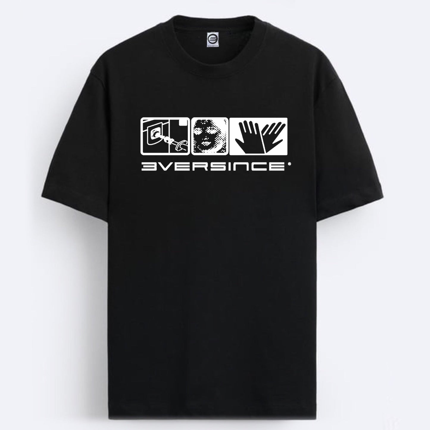 3versince logo T-shirt
